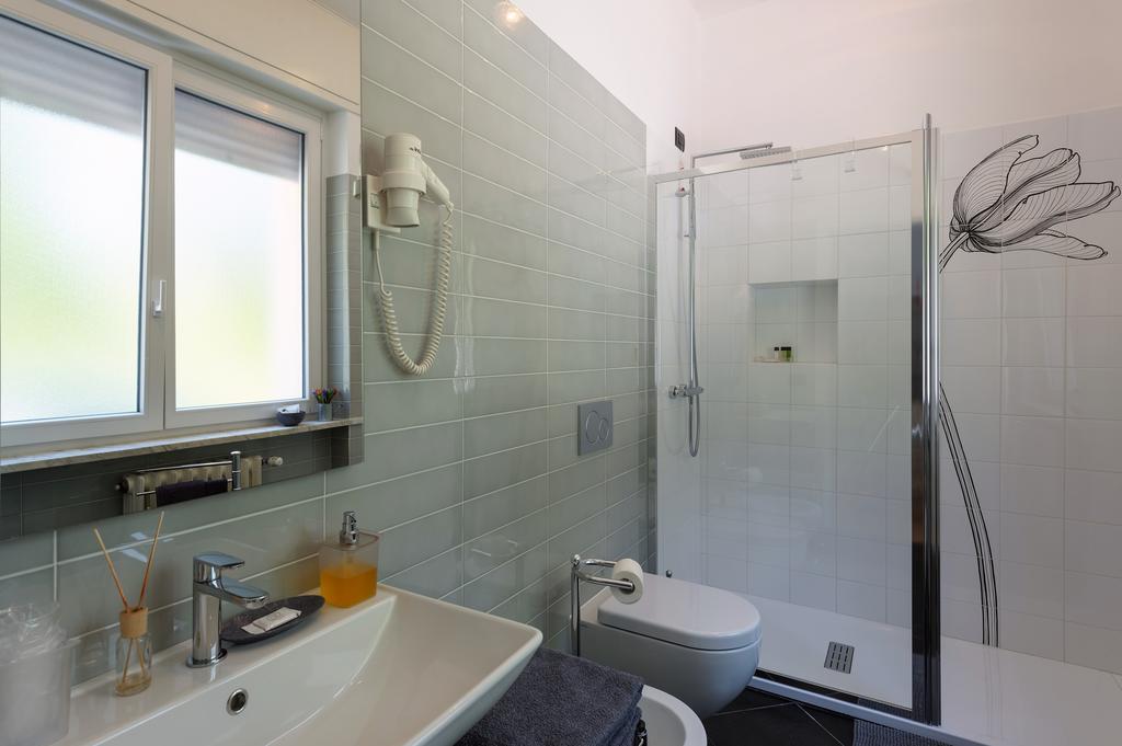 B&B Villa Giuli Varese Exterior photo
